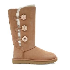 UGG Bailey Button Triplet II Boot